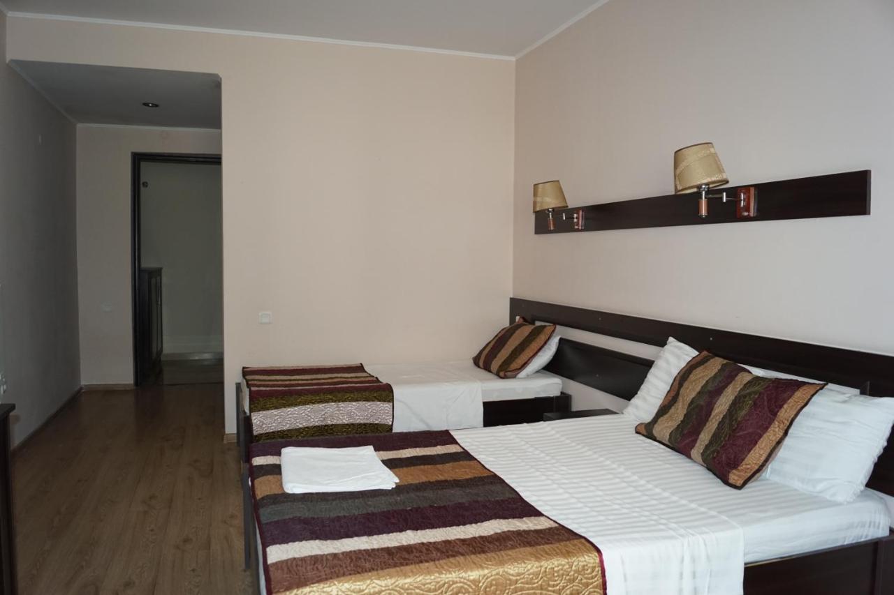 Iar Hotel Batumi Eksteriør billede