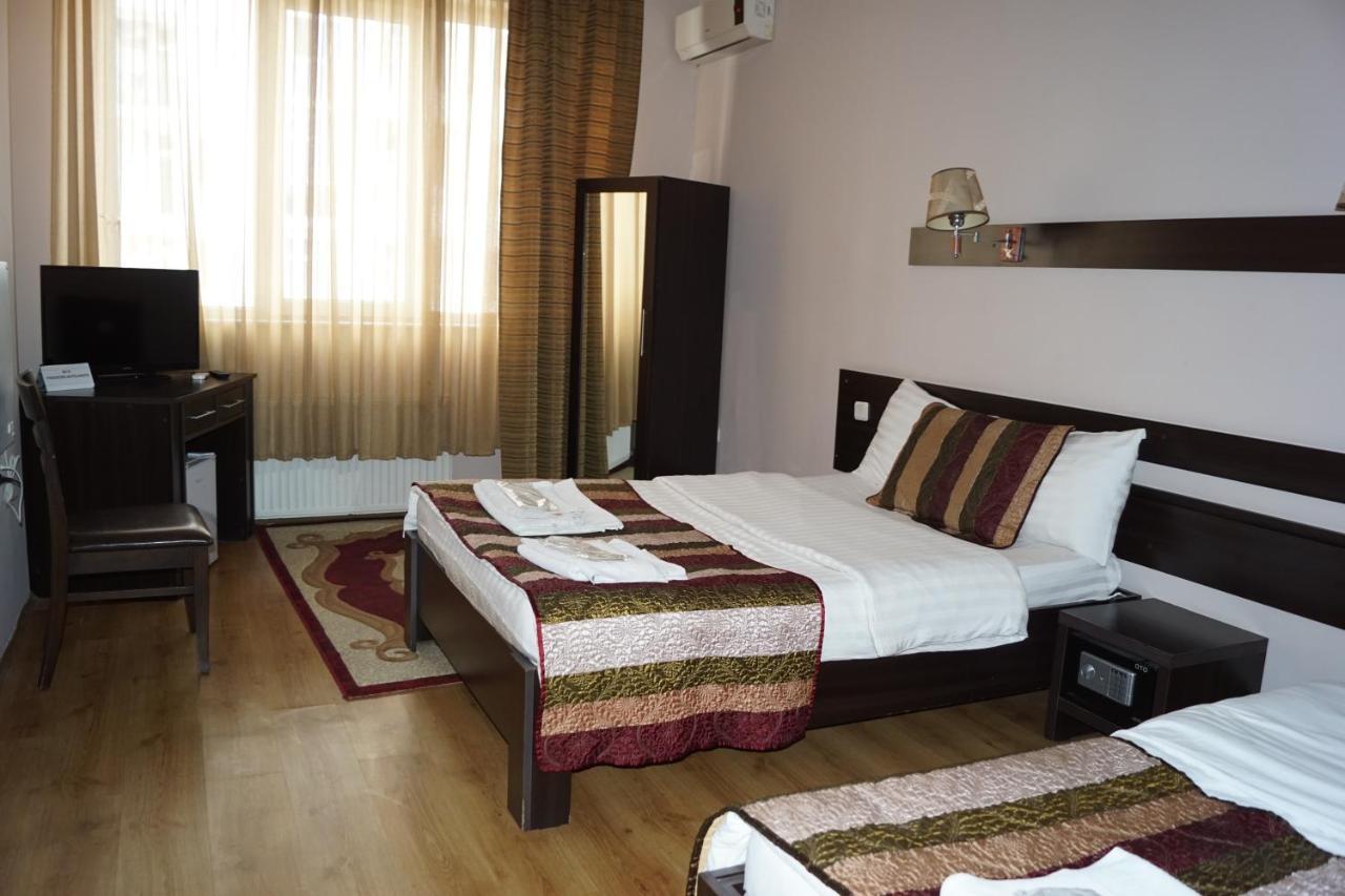 Iar Hotel Batumi Eksteriør billede