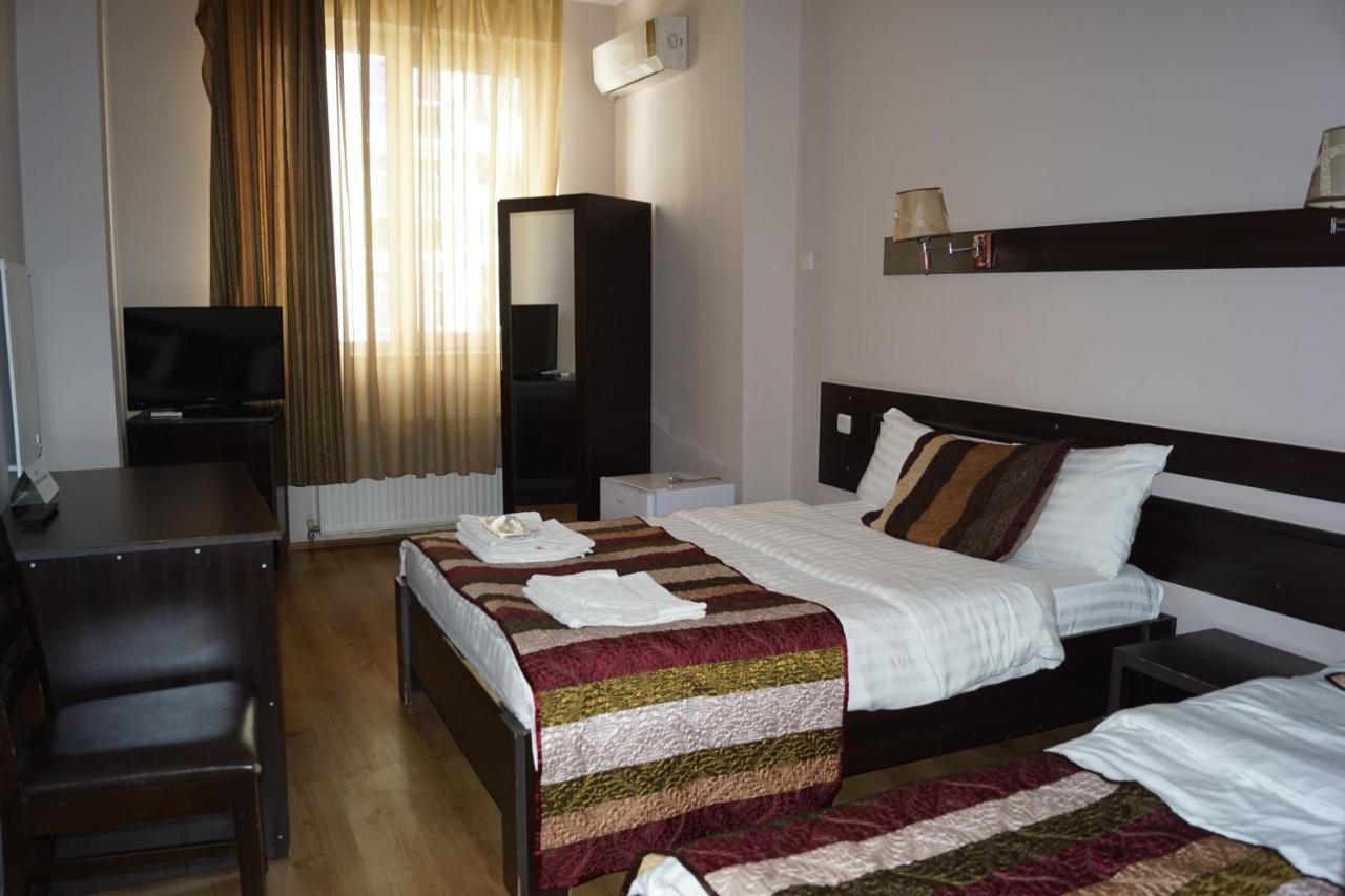 Iar Hotel Batumi Eksteriør billede
