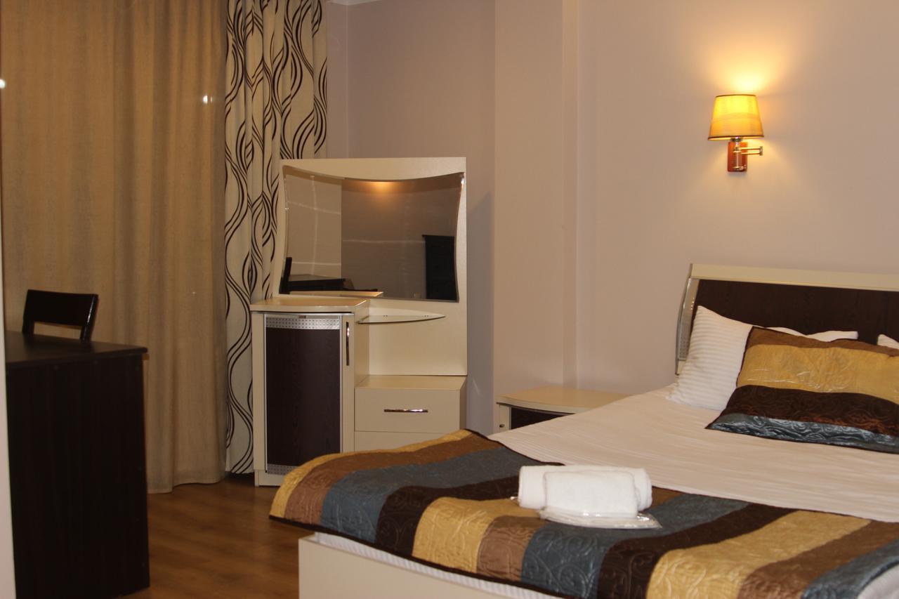 Iar Hotel Batumi Eksteriør billede