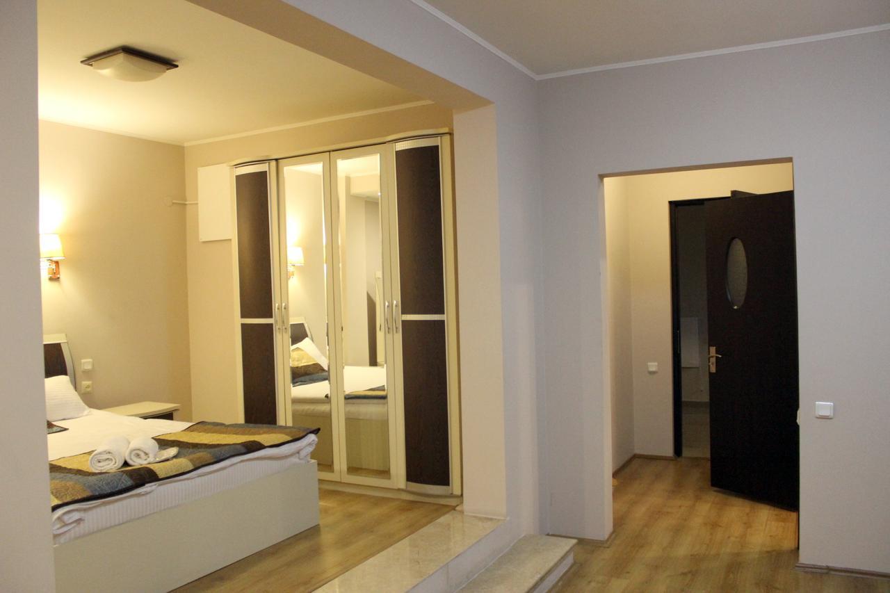 Iar Hotel Batumi Eksteriør billede