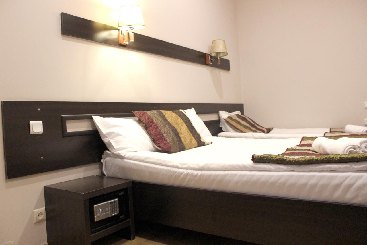 Iar Hotel Batumi Eksteriør billede
